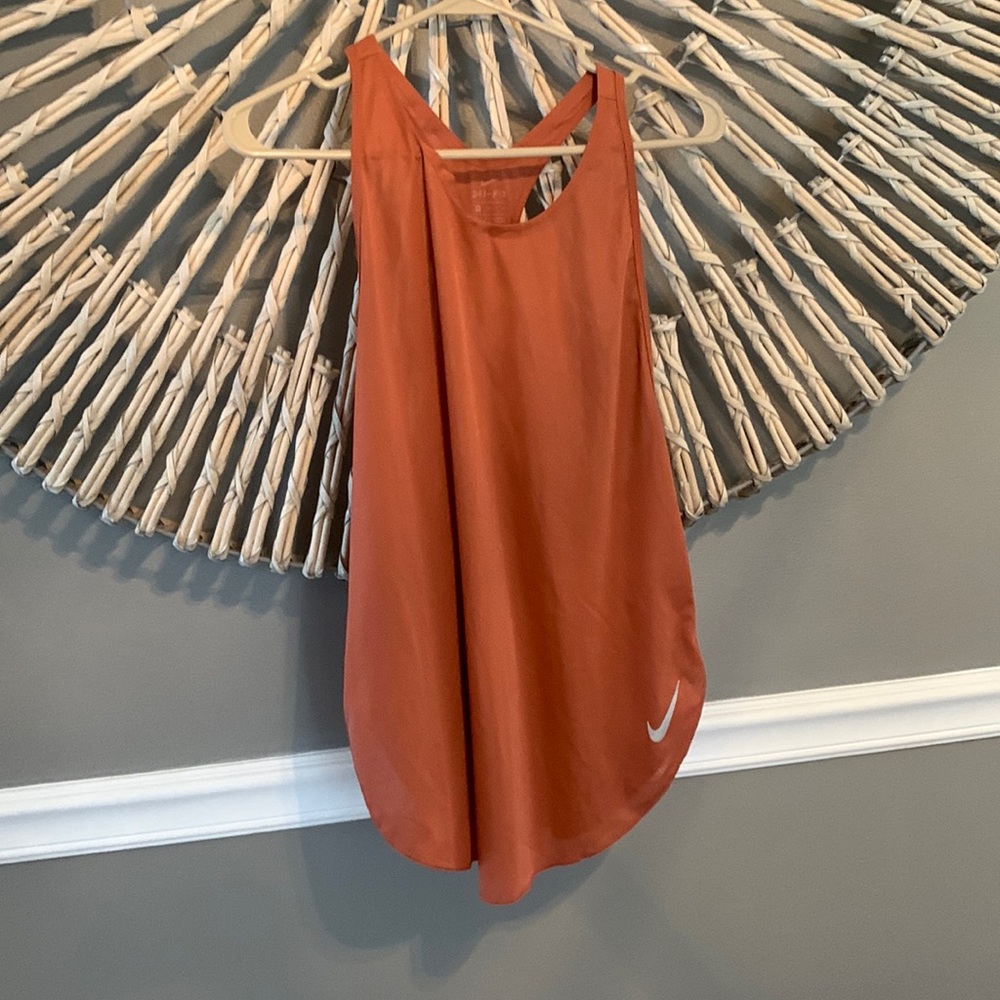 Nike size medium workout tank